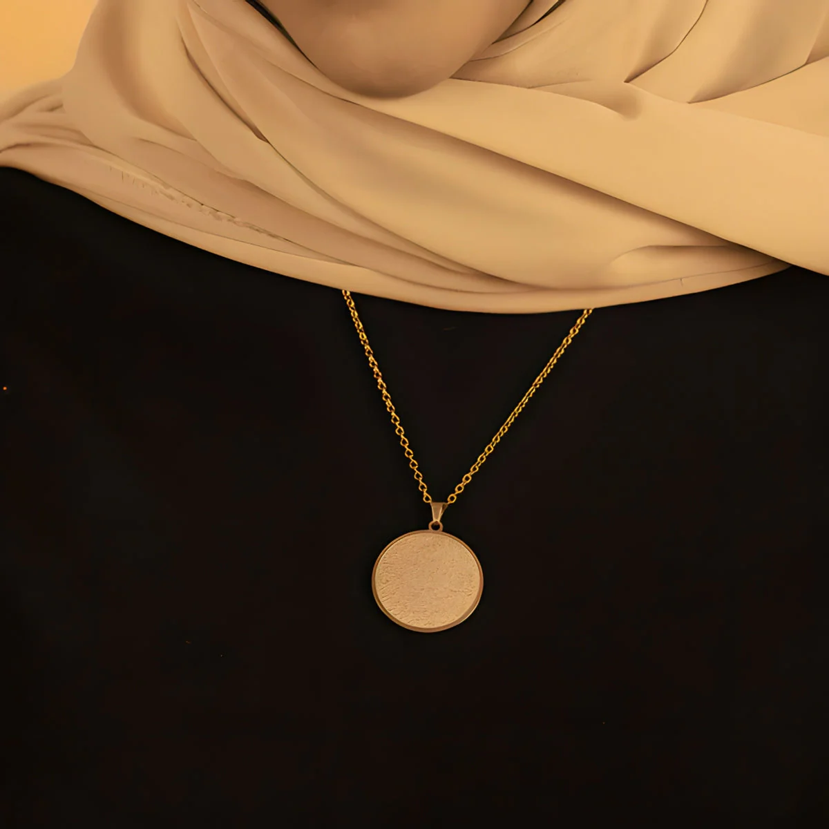 Ayatul Kursi Round Necklace - Image 6