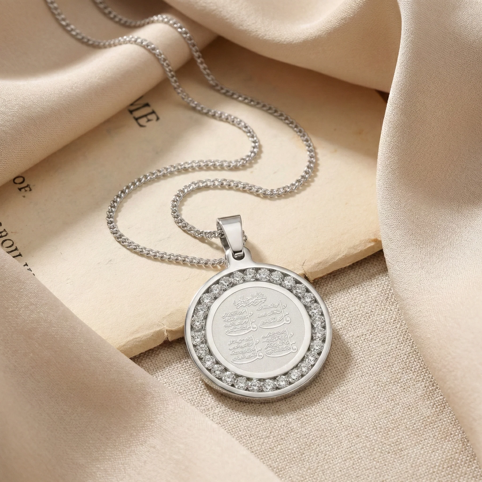 4Qul Crystal Necklace - Image 3