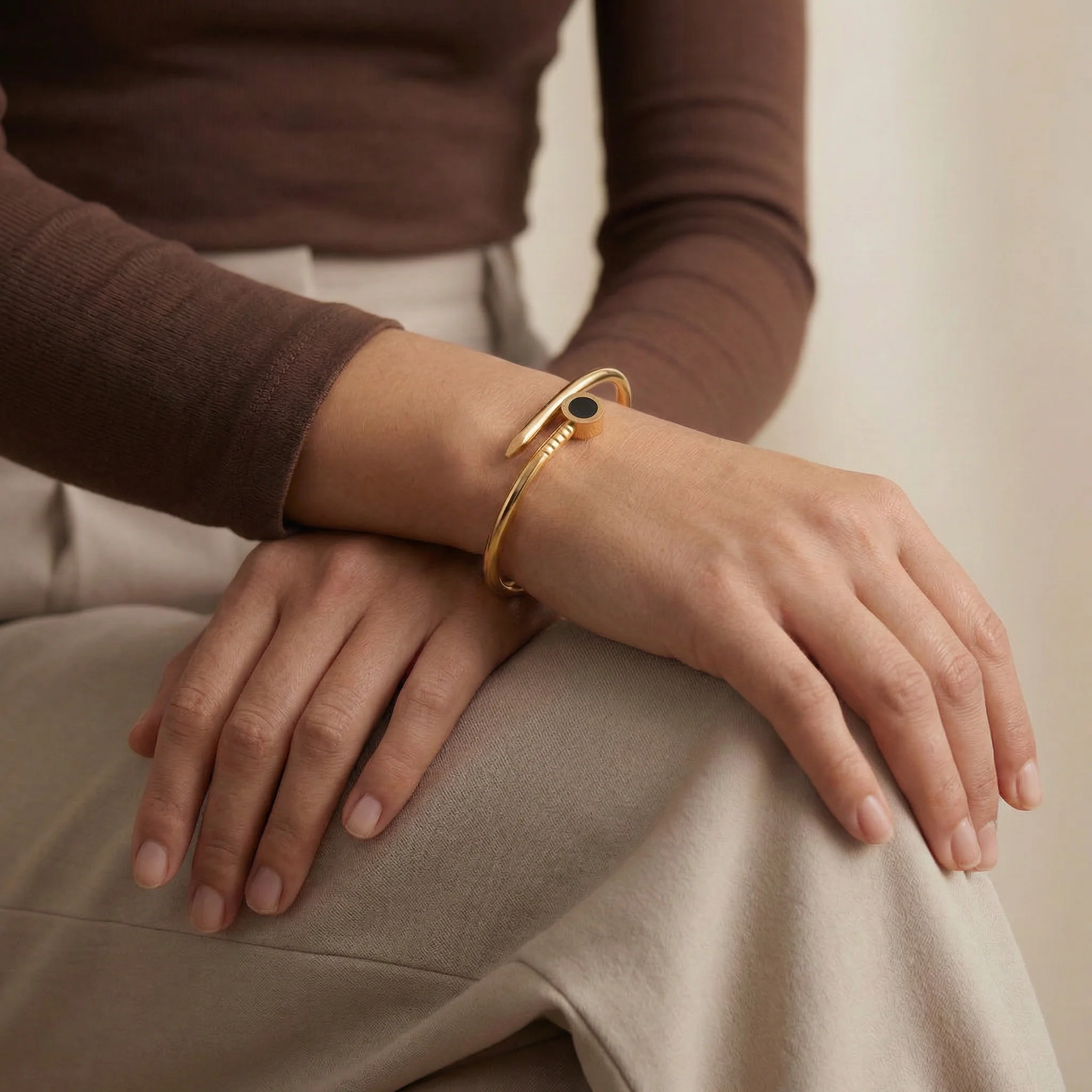 Amanda Gold Nail Bangle - Image 8