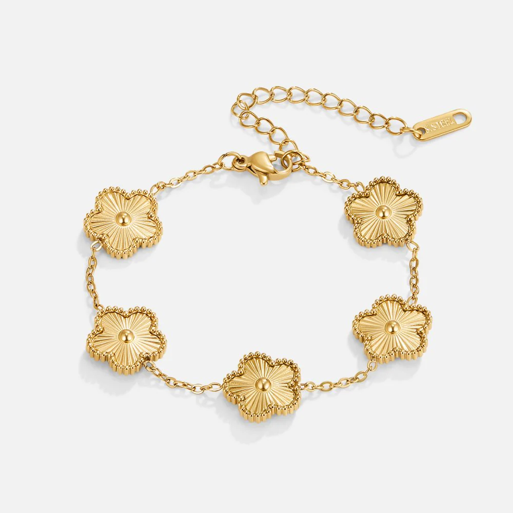 Golden Clover Bracelet - Image 7
