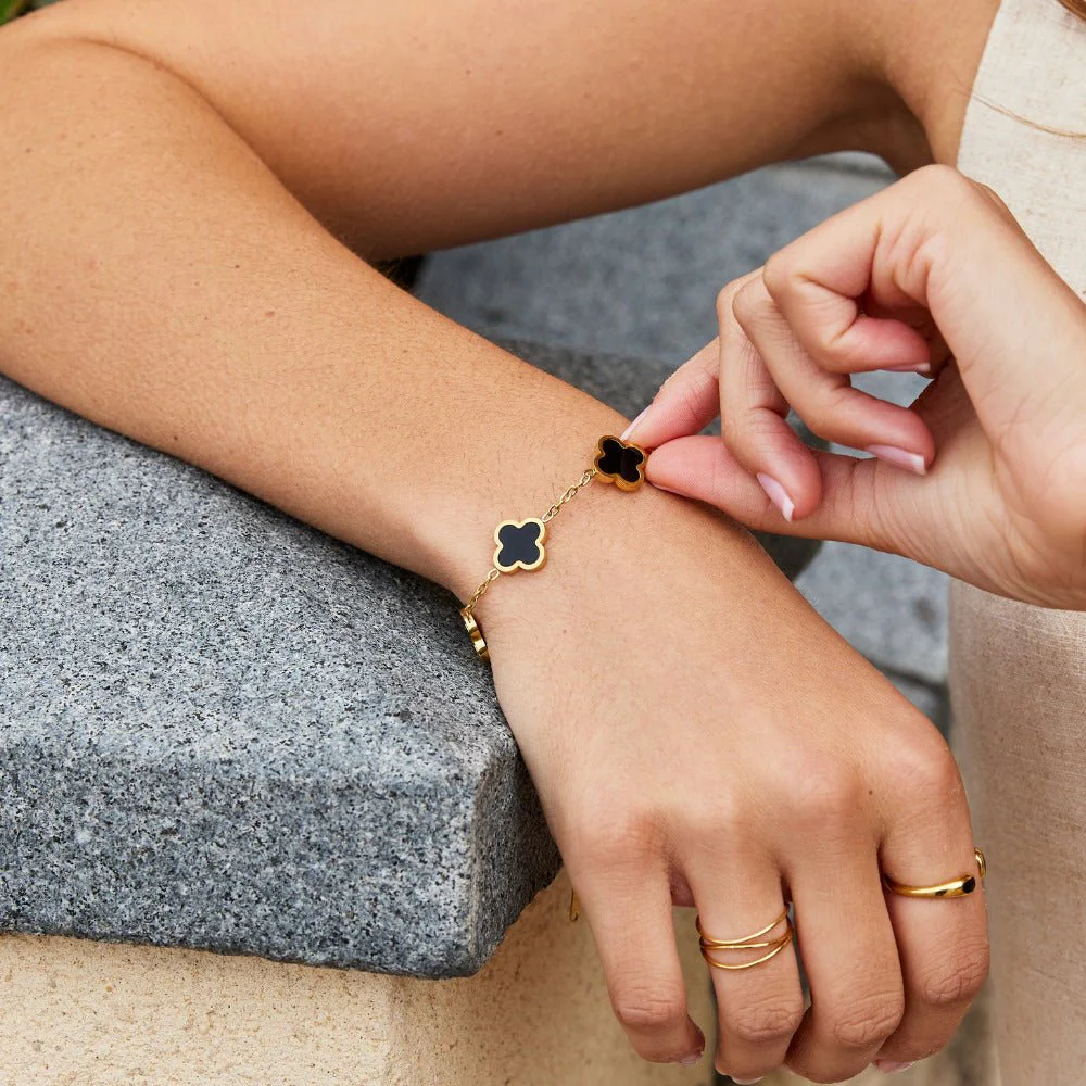 Black Clover Bracelet - Image 7