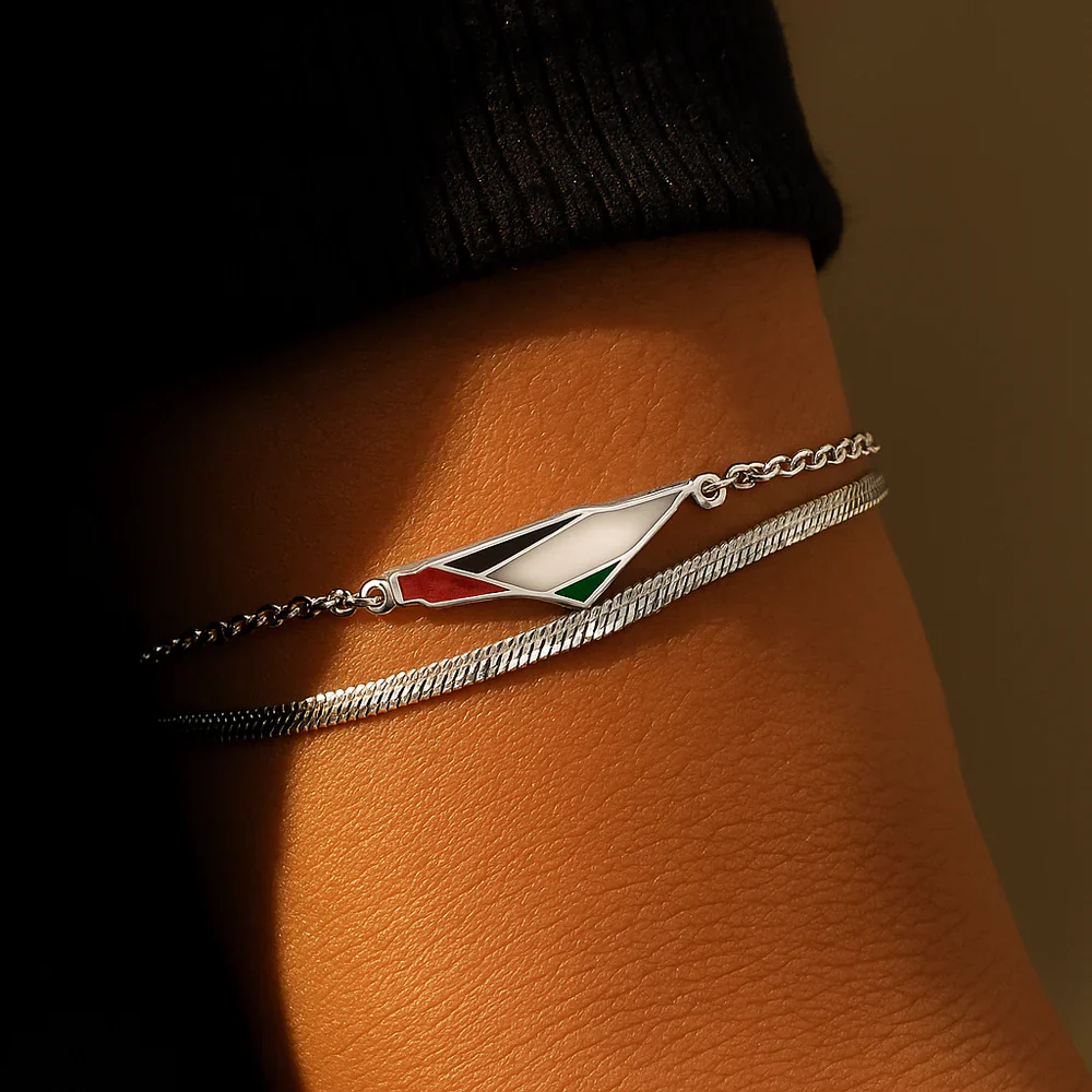 Qamar Unity Herringbone Bracelet - Image 3